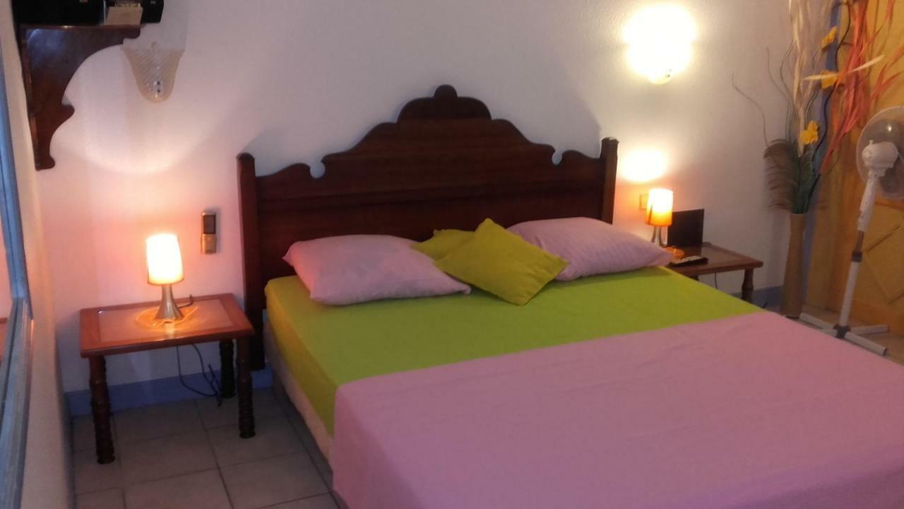 Appartement Sunburst Sainte-Anne Kültér fotó